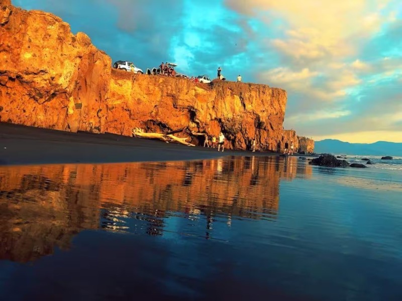 Atardecer en El Pe&ntilde;&oacute;n de Guacalillo